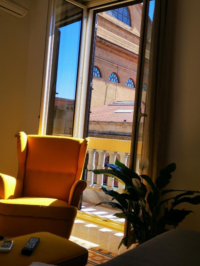 All'Ombra Del Massimo Palermo Exteriör bild